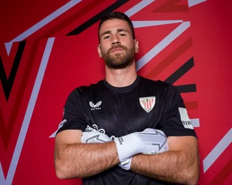 Unai Simón: ‘Alcanzar un título con el Athletic me satisface más que 10 títulos en otro club’