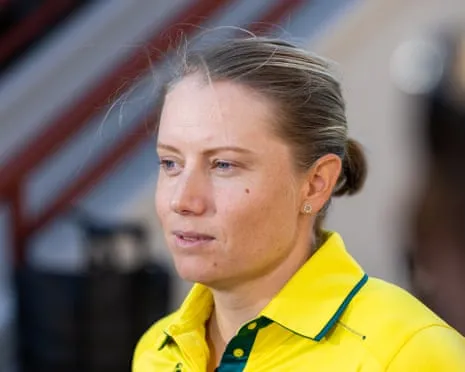 The Australian Female Cricket Team Endures Unprecedented 102-Run Defeat to Indian Side