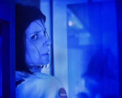The Astronaut Film Analysis: Jump-Scares and Mysterious Phenomena in a High-End Location